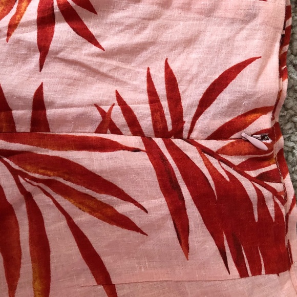 High Waisted Woven Shorts - Picture 4 of 7